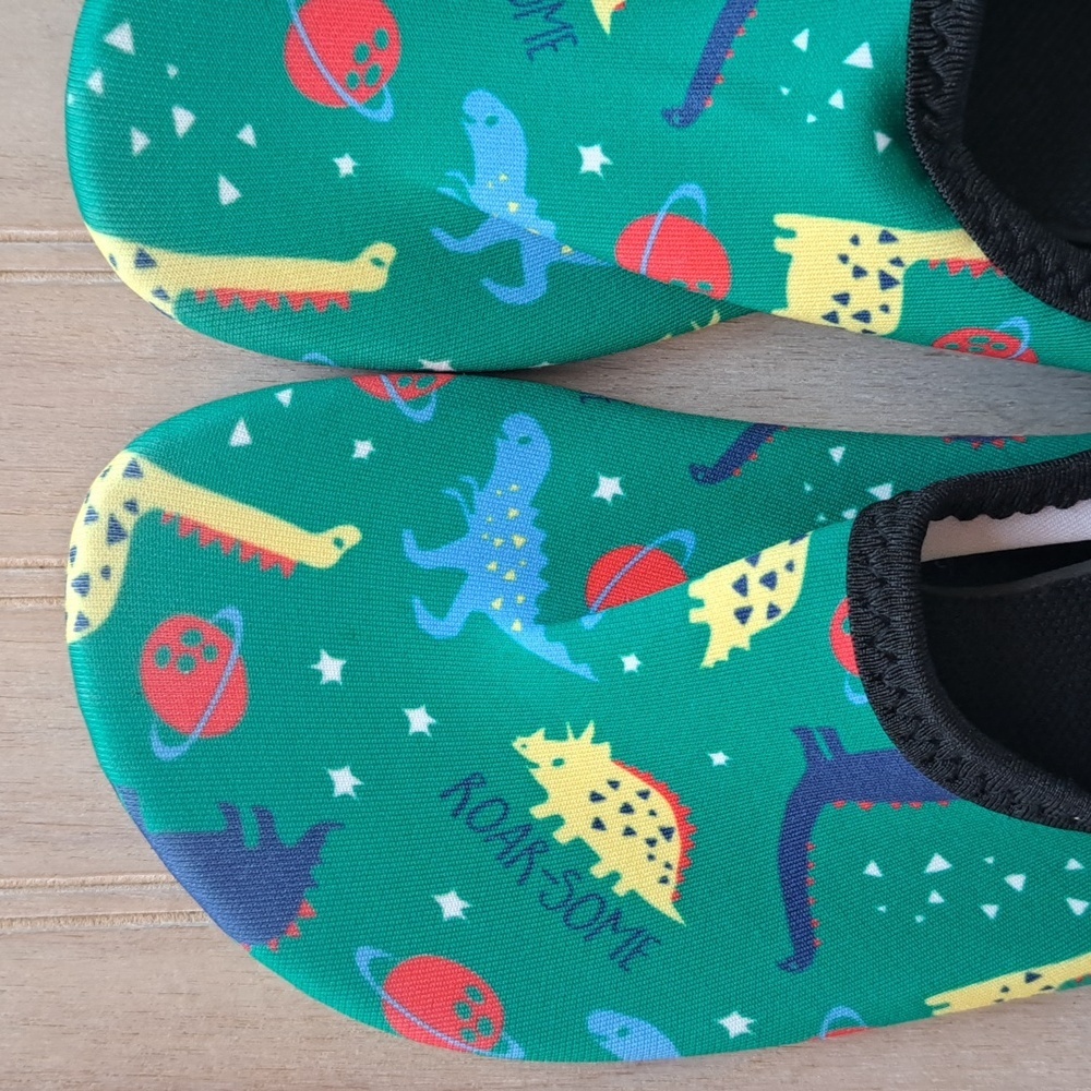 New Beach Water Shoes Quick Dry Non Slip Boys Lightweight Slip On Dinosaur. - Picture 3 of 7
